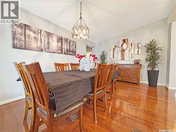 Property Photo: 605 O Avenue N SK S7L 2V4