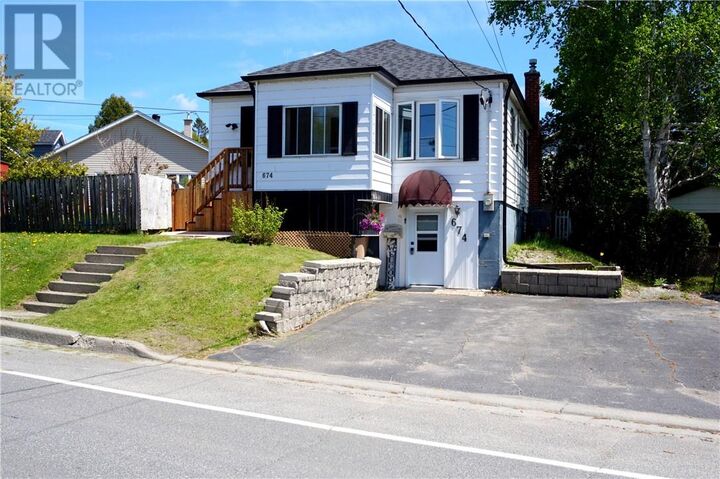 Property Photo: 674 Charlotte Street ON P3E 4C2