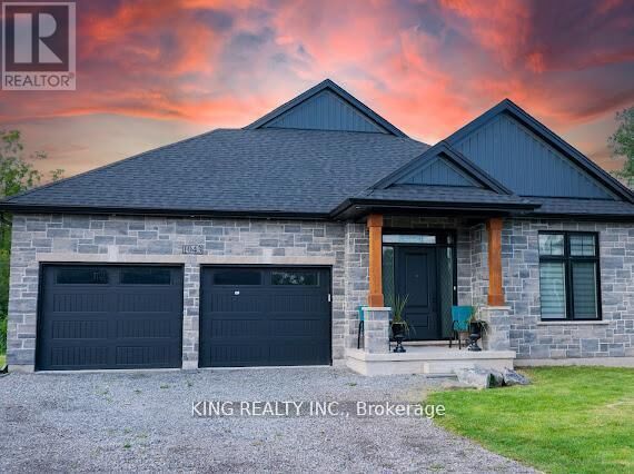 Property Photo: 1043 Kettle Court ON L2A 0E7