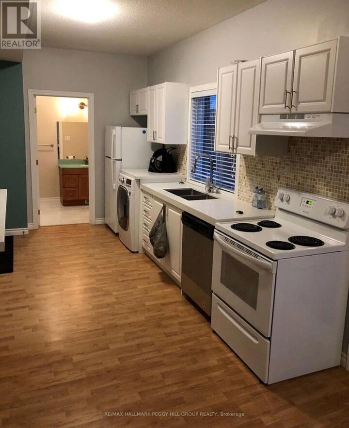 Property Photo: 44 Kell Place Main ON L4N 9K5
