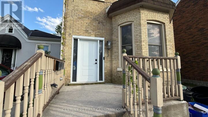 Property Photo: 353 Central Avenue ON N6B 2E3