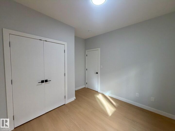 Property Photo:  137 29 Street SW Bsmt  AB T6X 3E2 
