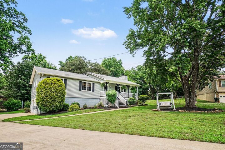 Property Photo: 404 Hill Crest Court GA 30188