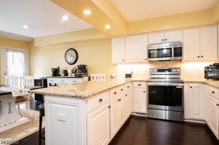 Property Photo: 11 Old Fourth Dr NJ 07438