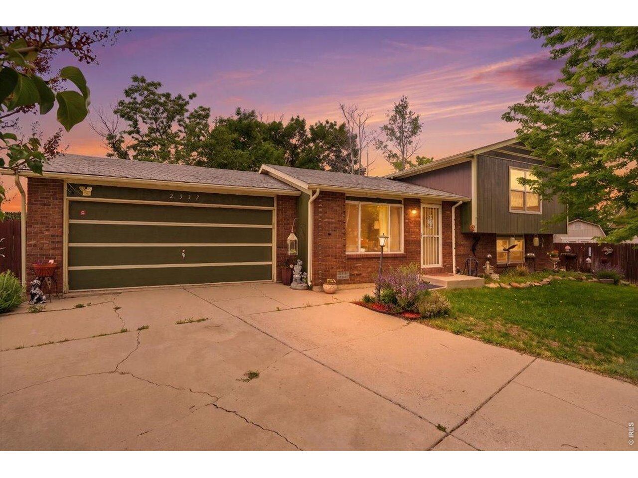 Property Photo:  2337 W Linda Dr  CO 80537 