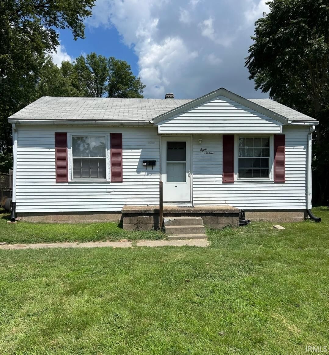 Property Photo: 816 Ridgeway Avenue IN 47713