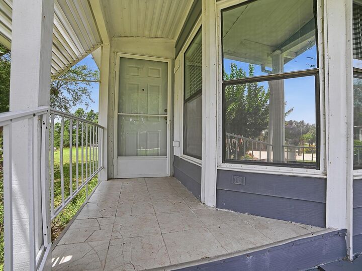 Property Photo:  25035 Bellevue  FL 34748 
