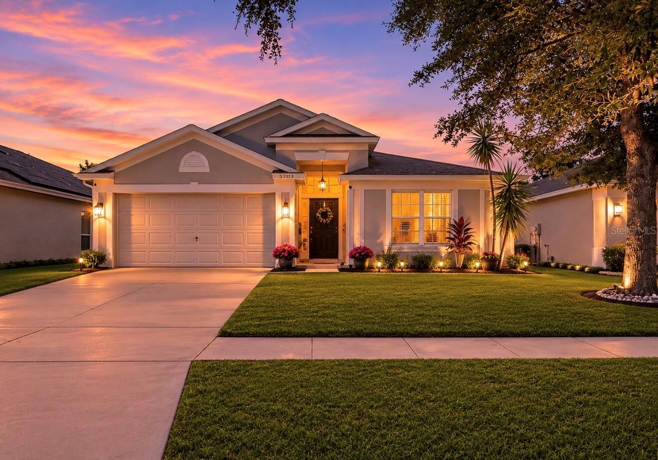 Property Photo: 13268 Early Run Lane FL 33578
