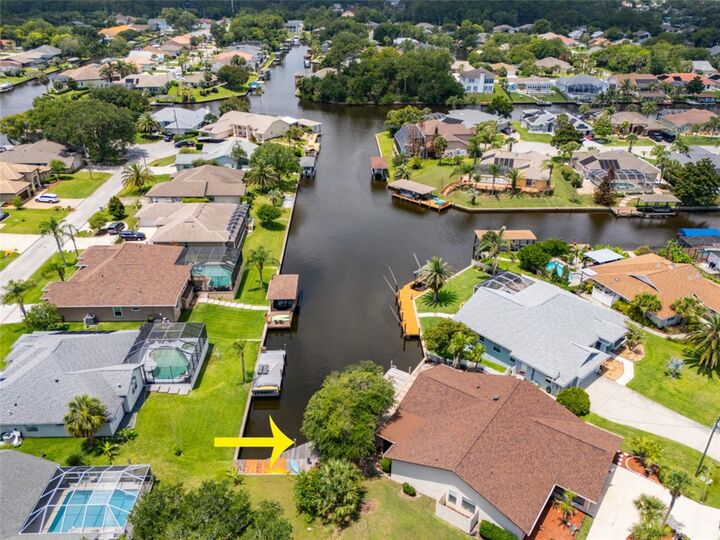 Property Photo:  85 Colechester Lane  FL 32137 