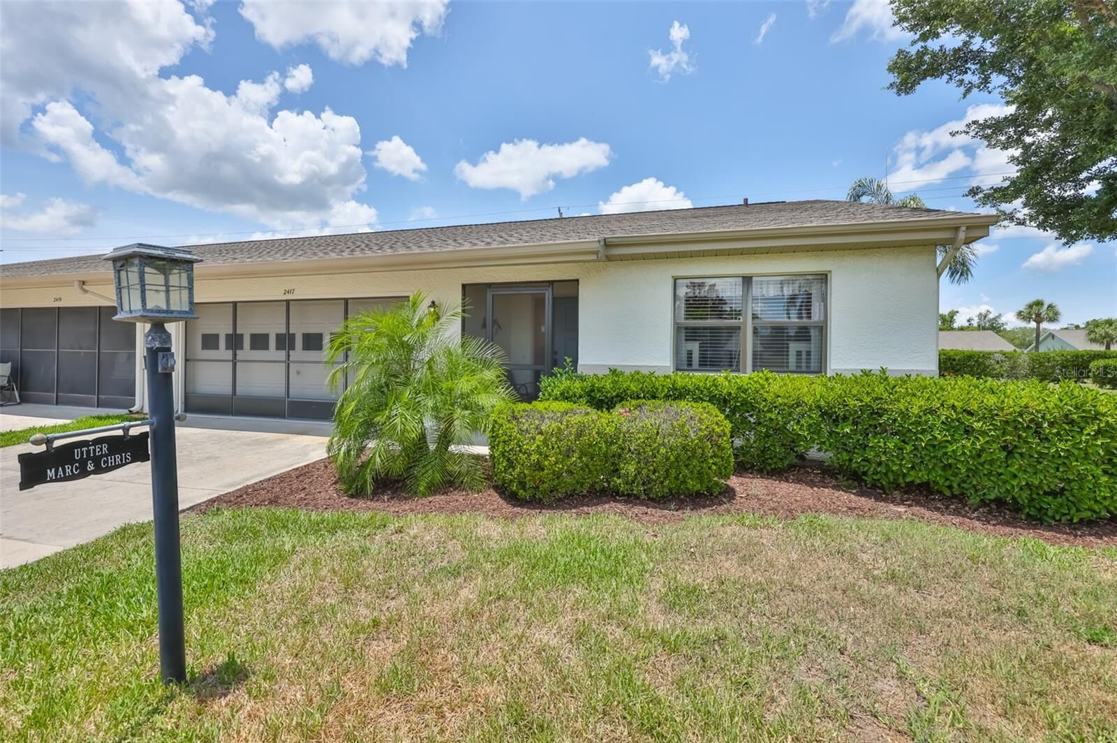 Property Photo:  2417 Lancaster Drive  FL 33573 
