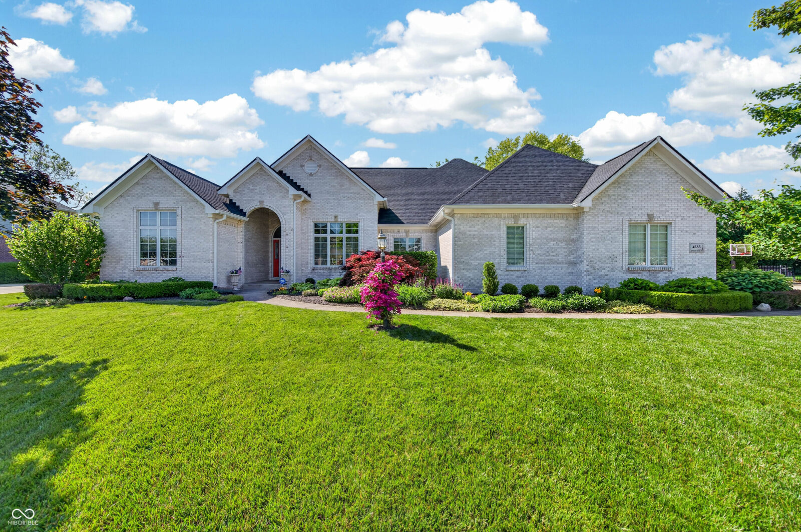Property Photo:  4685 Waters Edge Way  IN 46143 