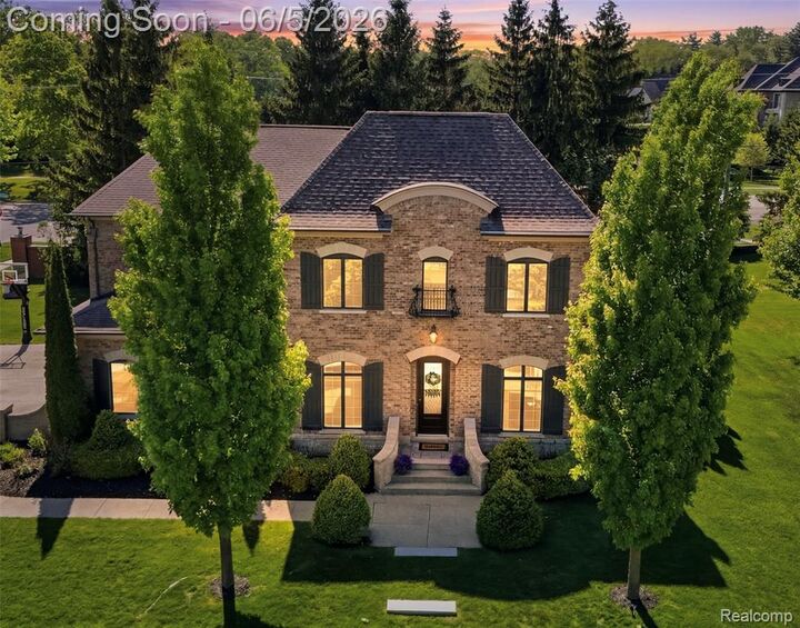 Property Photo:  55951 Ashbrooke Drive  MI 48316 5578 