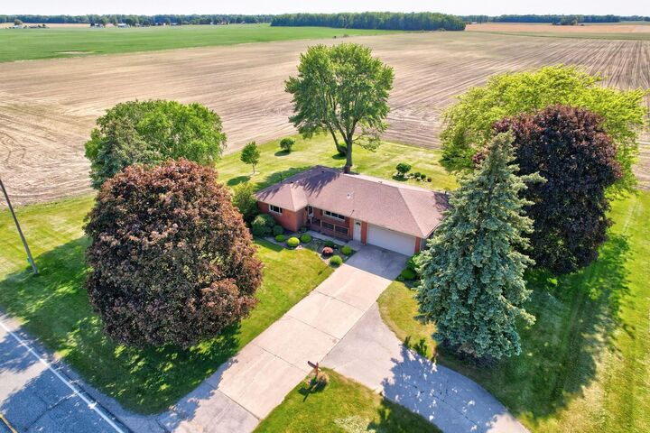 Property Photo:  2388 S Portsmouth Road  MI 48601 