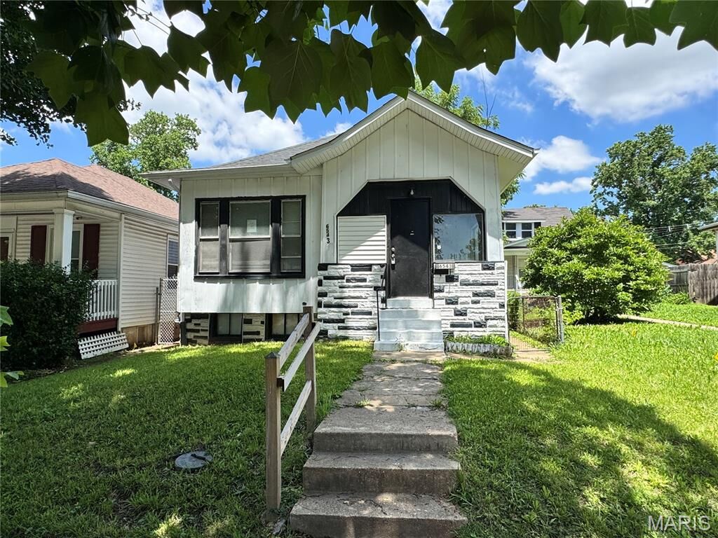 Property Photo:  6543 Etzel Avenue  MO 63130 