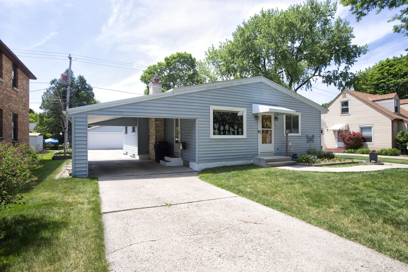 Property Photo: 2419 S 81st St WI 53219