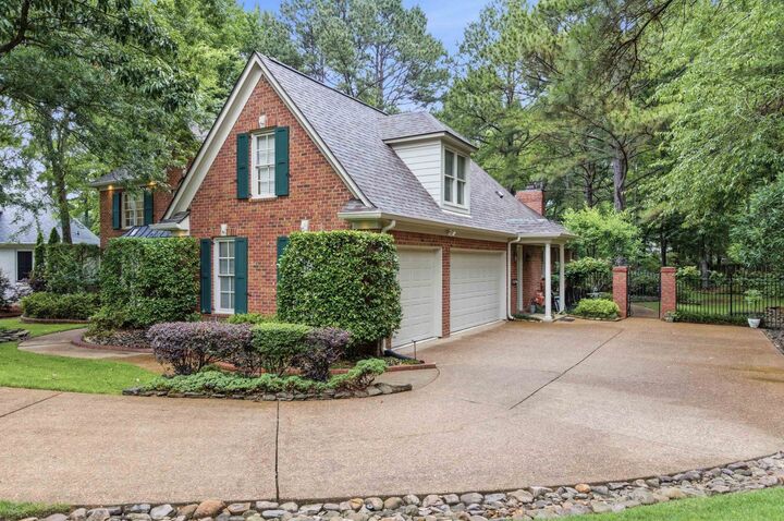 Property Photo:  10036 Bentwood Peak Cv  TN 38017 