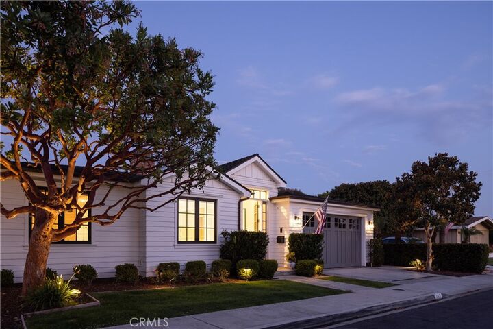 Property Photo:  712 K Thanga  CA 92625 