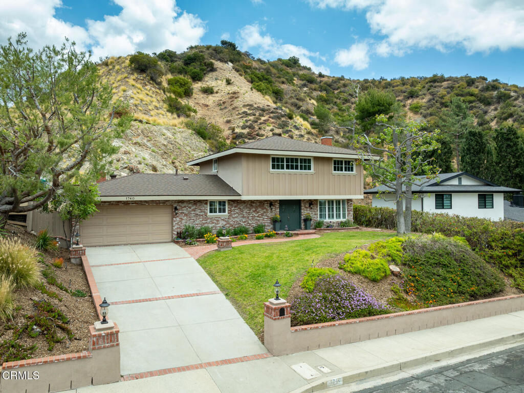 Property Photo: 1740 Hillfair Drive CA 91208