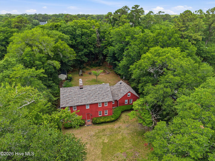 Property Photo: 8429 Bald Eagle Lane NC 28411
