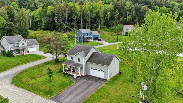 Property Photo: 162 Middle Road VT 05676