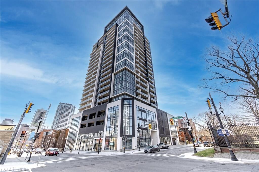 Property Photo: 15 Queen Street S 2206 ON L8P 0C6