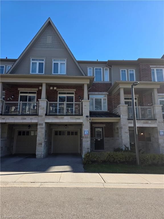 Property Photo: 2571 Ladyfern Crossing 27 ON L1X 0E6
