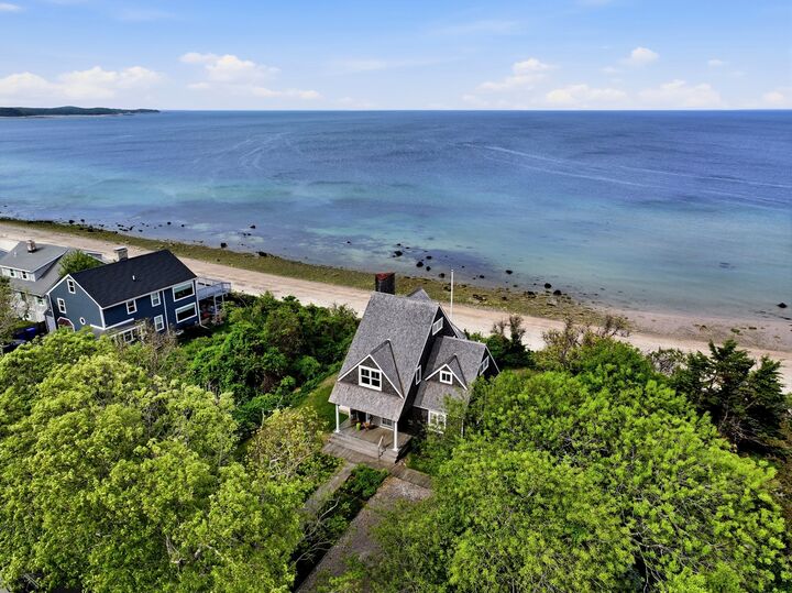 Property Photo:  22 Indian Trl  MA 02562 