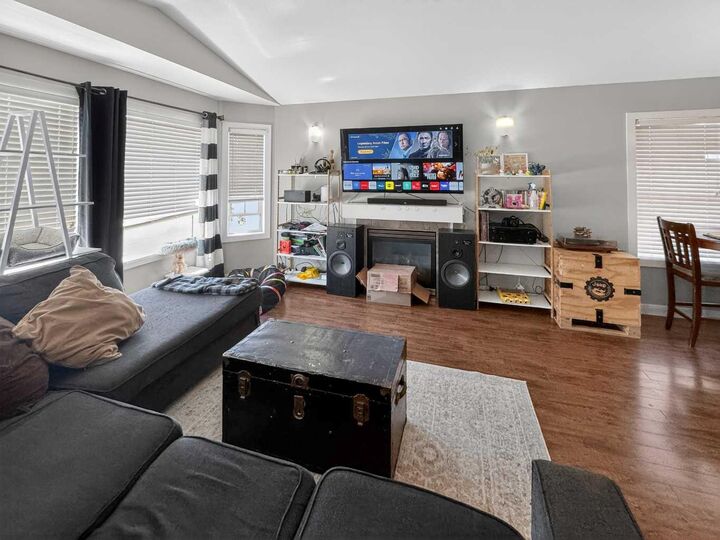 Property Photo: 11212 75A Avenue AB T8W 0G5