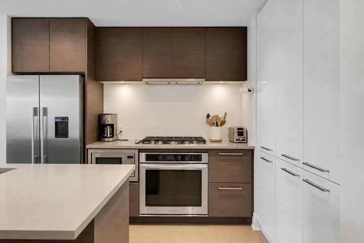 Property Photo: 38 9 Street NE 412 AB T2E 7X9