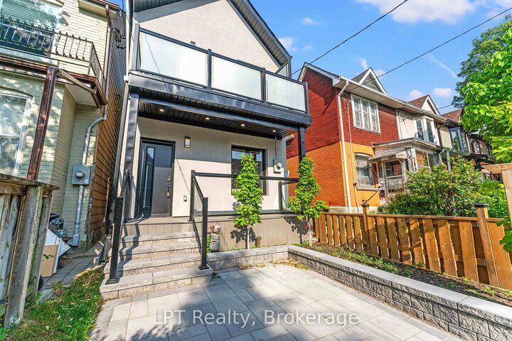 Property Photo: 204 Franklin Avenue ON M6P 3Z3