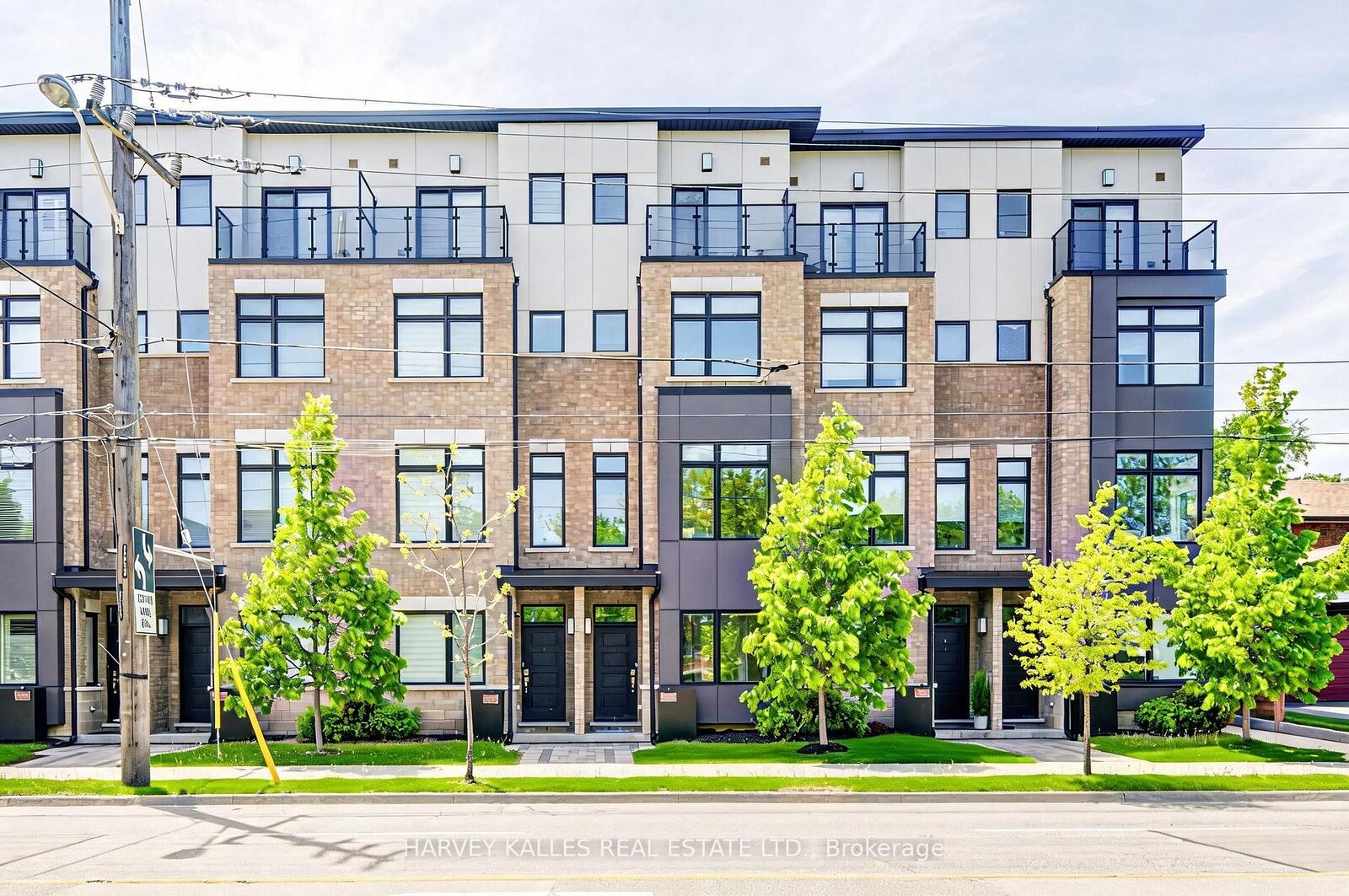 Property Photo: 1130A Islington Avenue ON M8Z 0G6