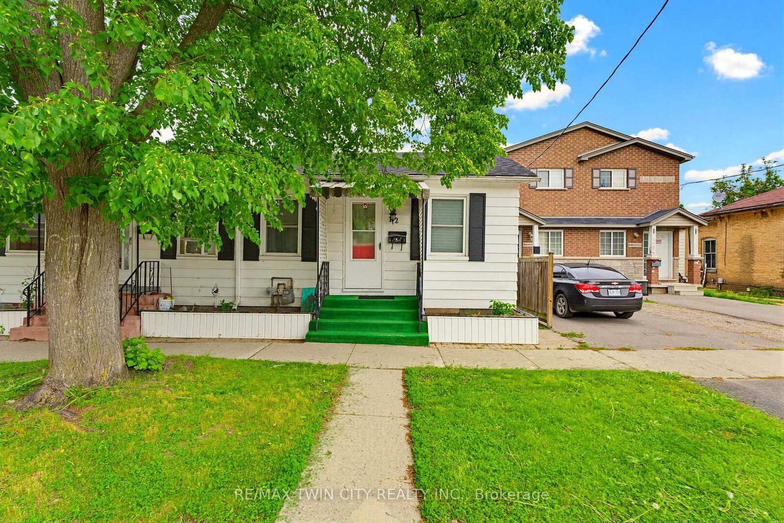 Property Photo: 12 Marlborough Street ON N3T 2R8