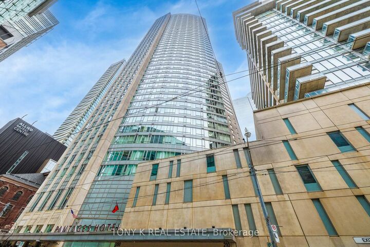 Property Photo: 210 Victoria Street 2113 ON M5B 2R3