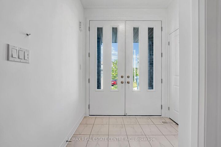 Property Photo: 75 Slater Street ON N1R 0C4