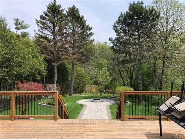 22 Banstock Drive — photo 1