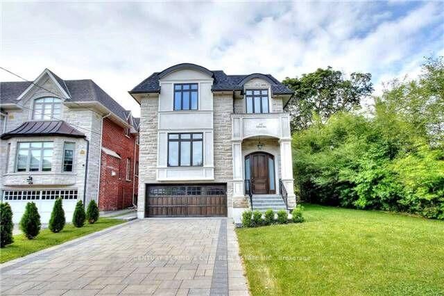 Photo de la propriété: 112 Alfred Avenue ON M2N 3H7