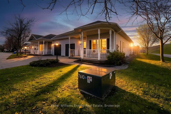 Property Photo: 8 Hinkley Trail ON L1B 1P4