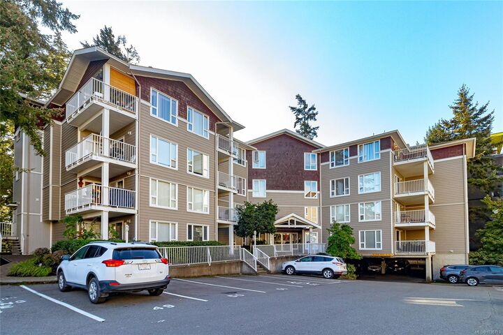 893 Hockley Ave #401 — photo 1