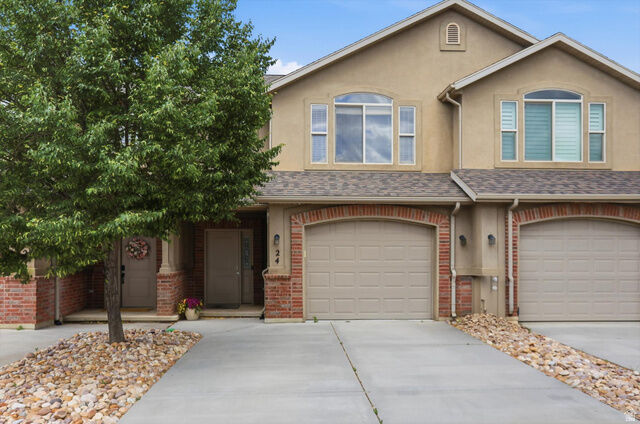 Property Photo:  318 E 2275 N 24  UT 84414 