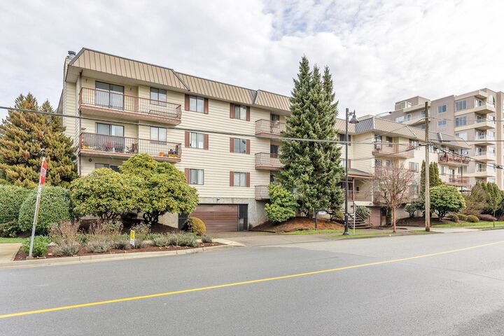 Property Photo:  45749 Spadina Avenue 105  BC V2P 1T5 