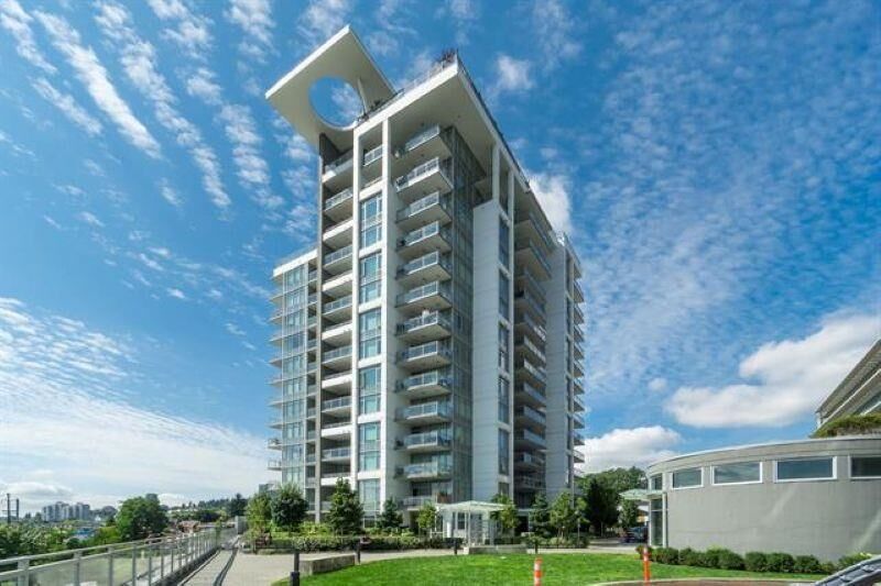 Property Photo:  200 Nelson'S Crescent Crescent 802  BC V3L 0H4 