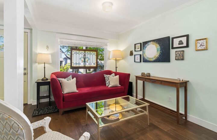 Property Photo: 4322 Welwyn Street BC V5N 3Z4