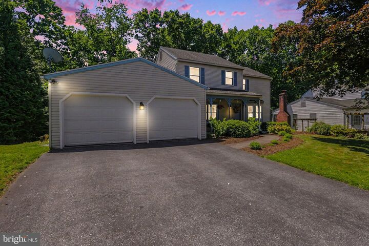 Property Photo:  17 Victoria Way  PA 17011 