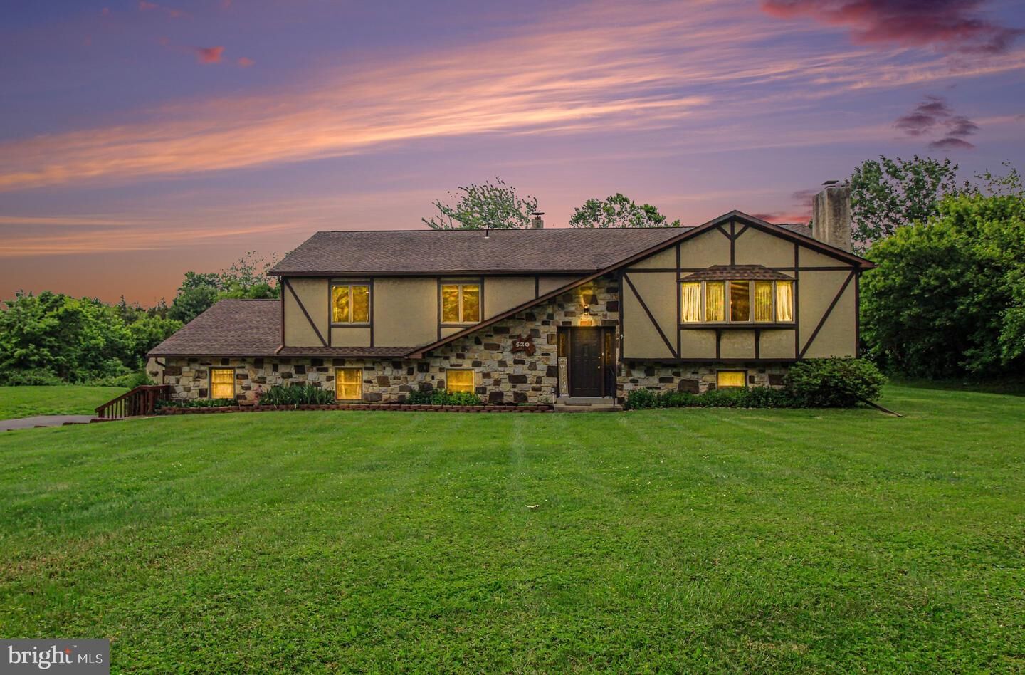 Property Photo:  520 Hoffman Road  PA 19438 
