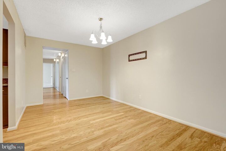 Property Photo:  10221 Valentino Drive 7423  VA 22124 
