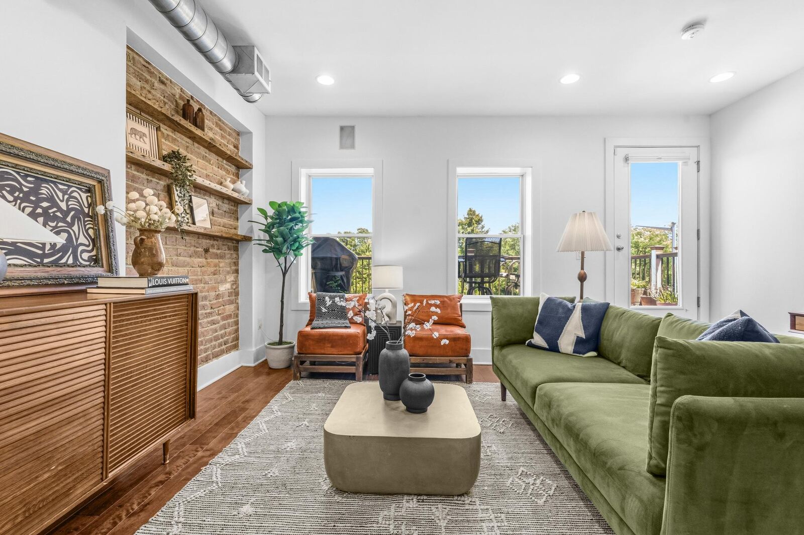 Property Photo:  3612 Park Place NW 3  DC 20010 