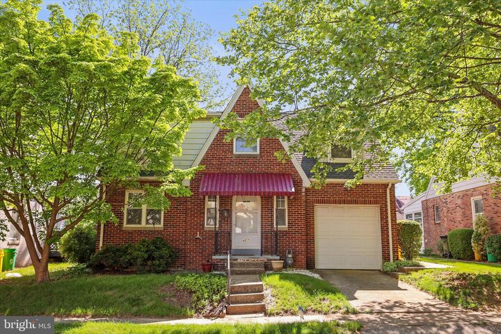 Property Photo:  457 Tioga Street  PA 17404 