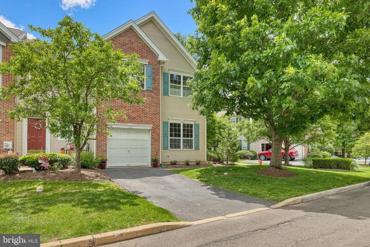 Property Photo:  28 Tankard Lane  PA 18977 