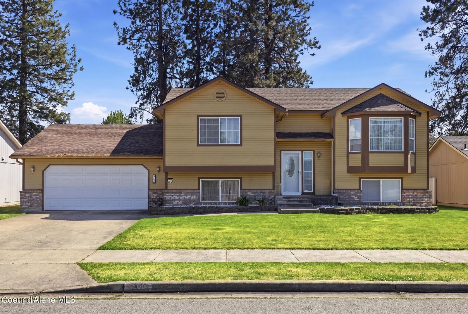 Property Photo:  480 E Sand Wedge Dr  ID 83854 
