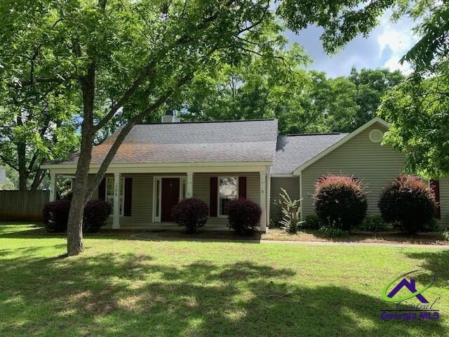 Property Photo:  102 Grove Lane  GA 31047 